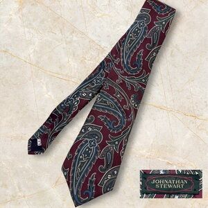 Jonathan Stewart VTG Paisley 100% Italian silk Tie. 56” Length.